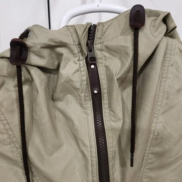 Filson Lightweight Waxed Anorak - Large - Grey Khaki - Picture 9 of 16